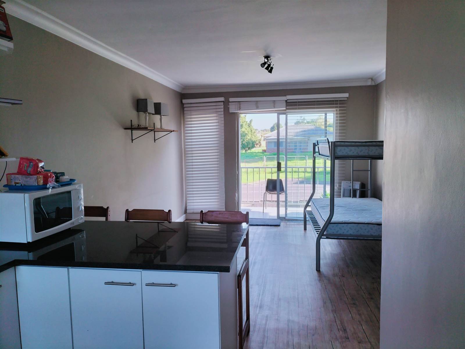 2 Bed Apartment in Oakglen photo number 5