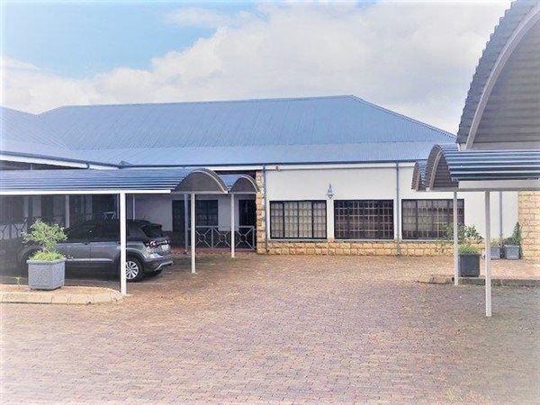 1  m² Commercial space in Middelburg Central