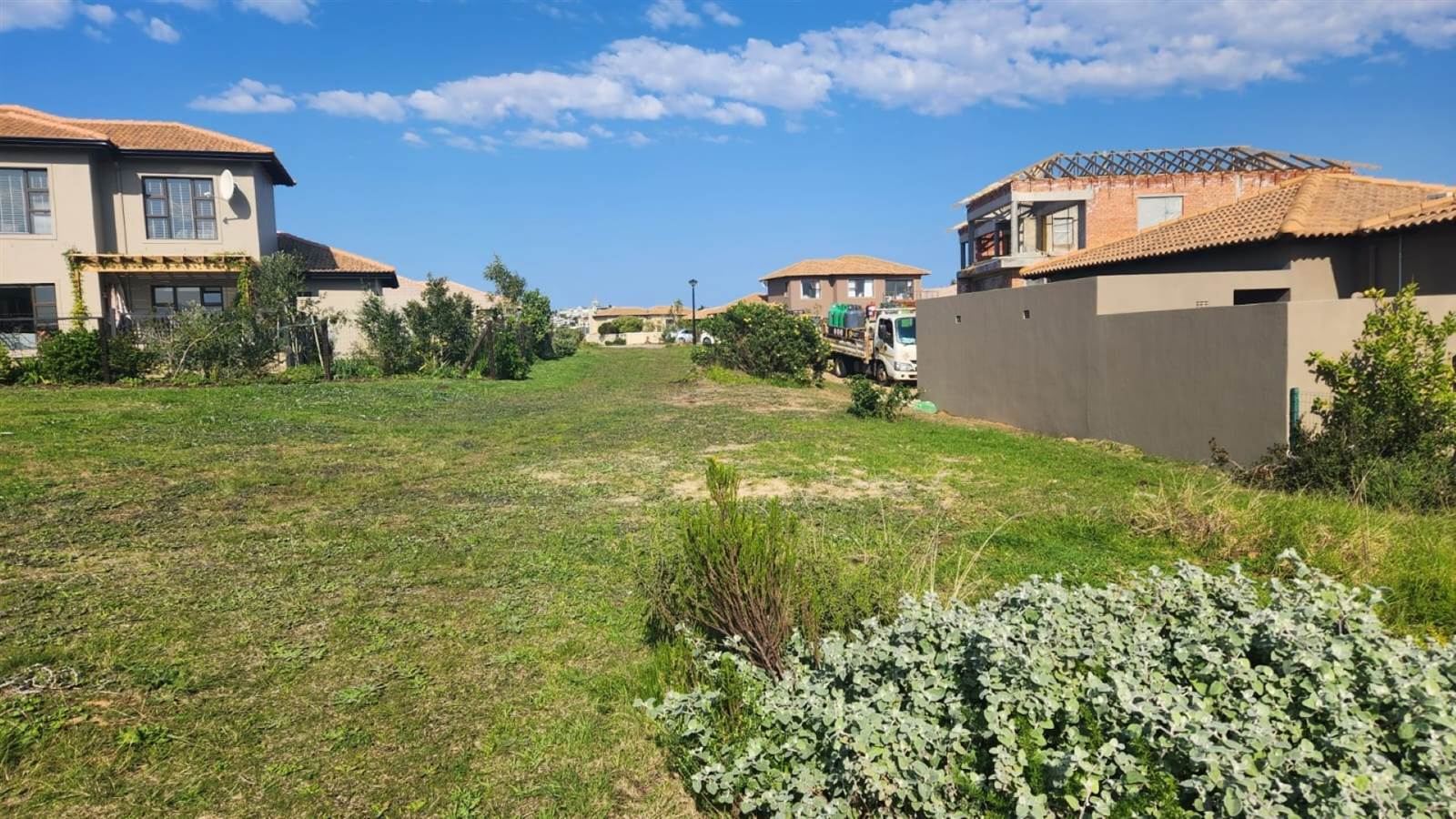 876 m² Land available in The Hill Estate photo number 13