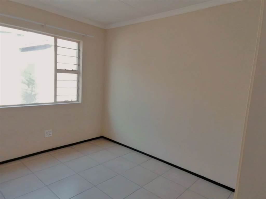 2 Bed Apartment in Bardene photo number 17