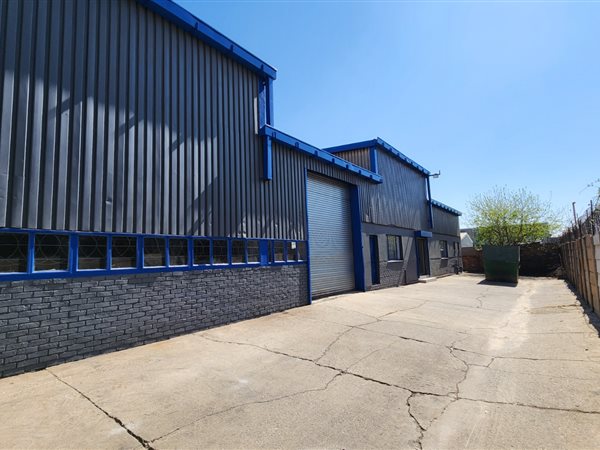 550  m² Industrial space