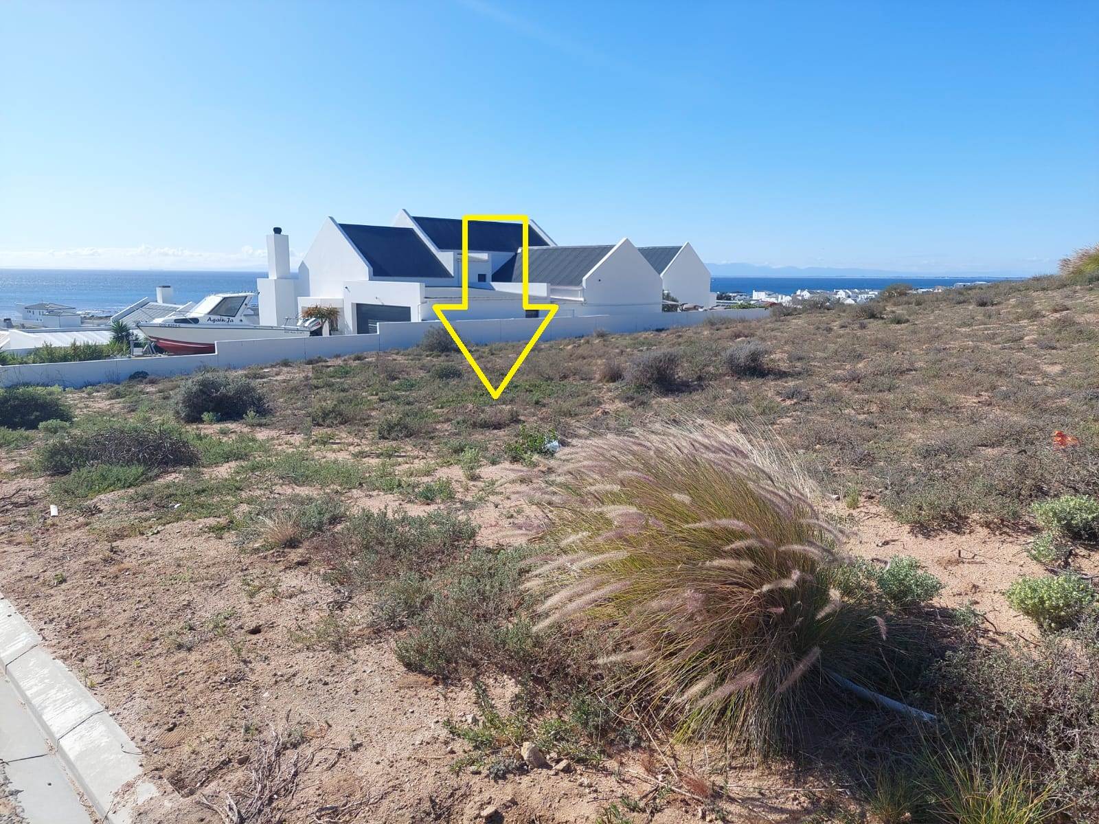 877 m² Land available in Da Gama Bay photo number 2