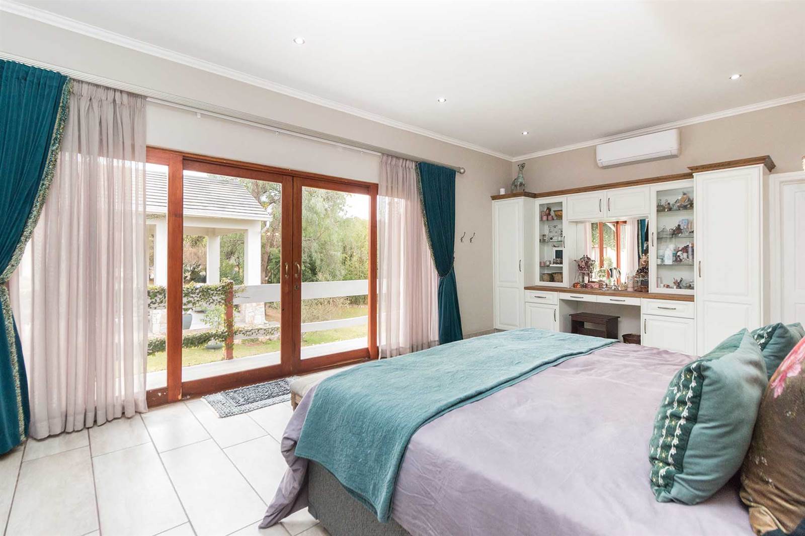 5 Bed House in Mooikloof Equestrian Estate photo number 25