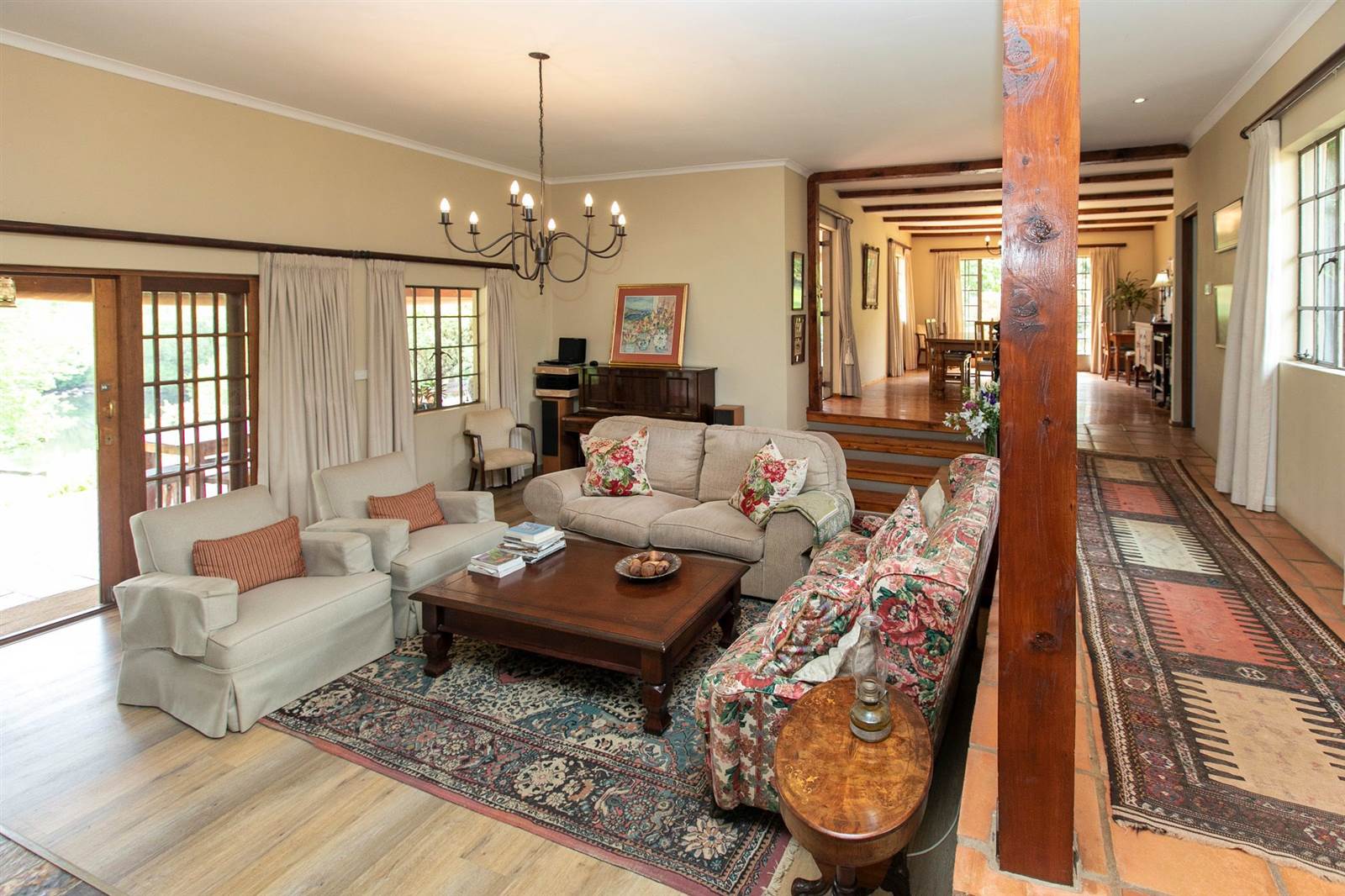 6 Bed House in Underberg photo number 17