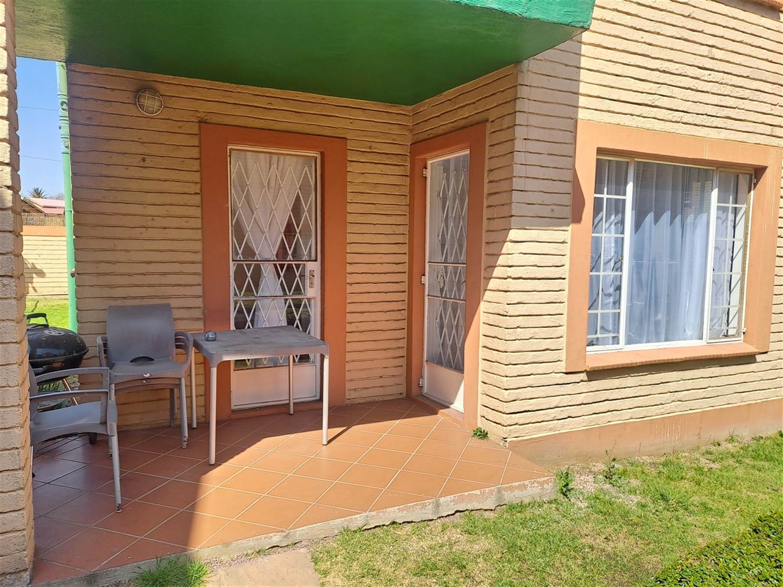 2 Bed Townhouse in Alberton photo number 25