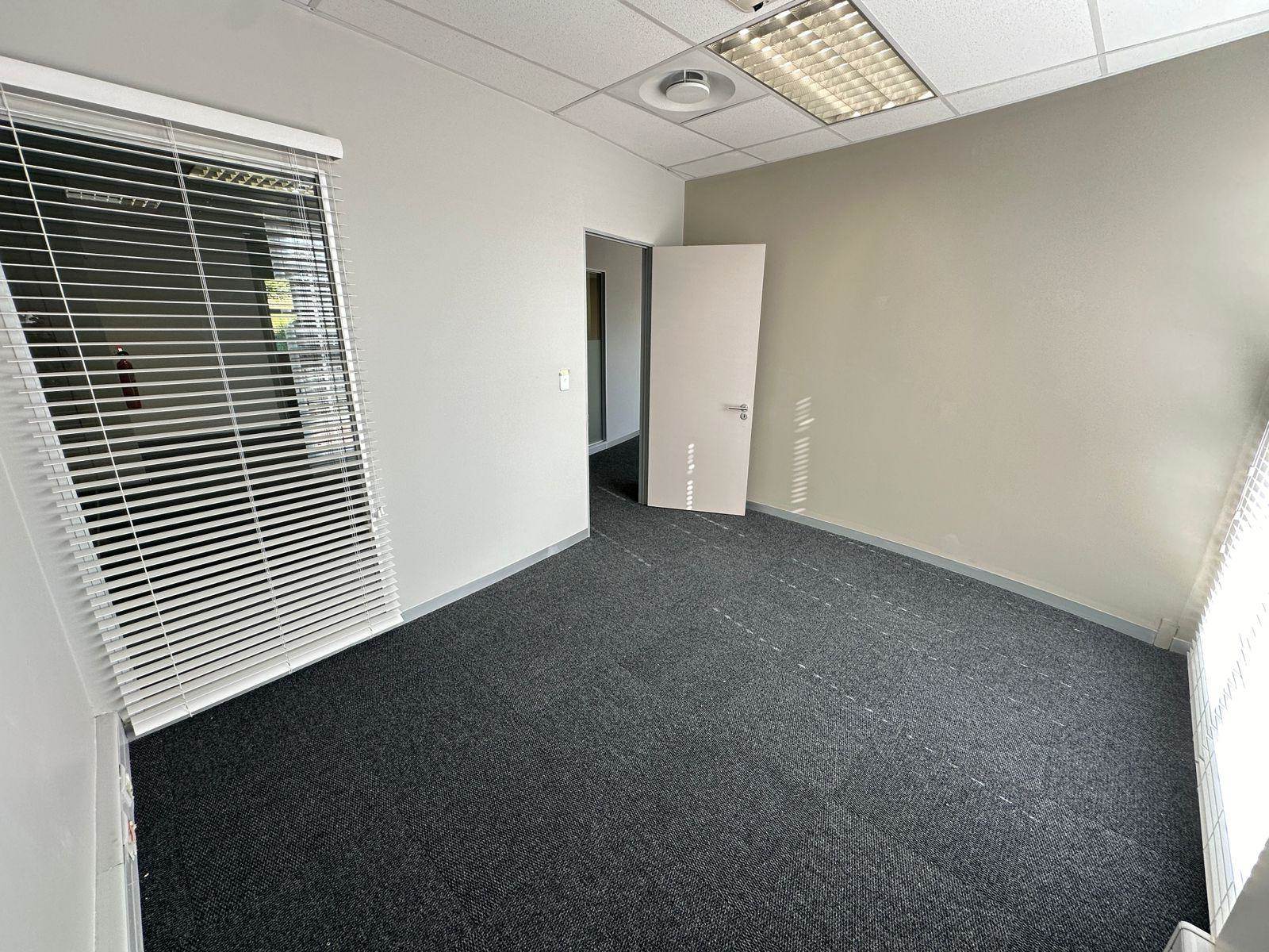 234  m² Commercial space in Tyger Valley photo number 16