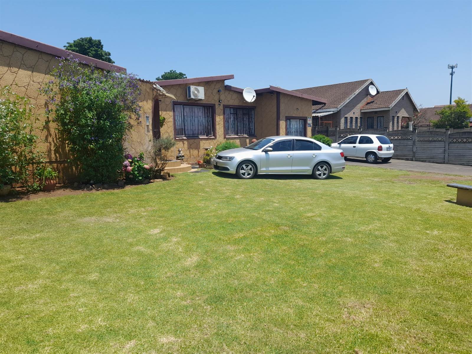 5 Bed House in Howick West photo number 1