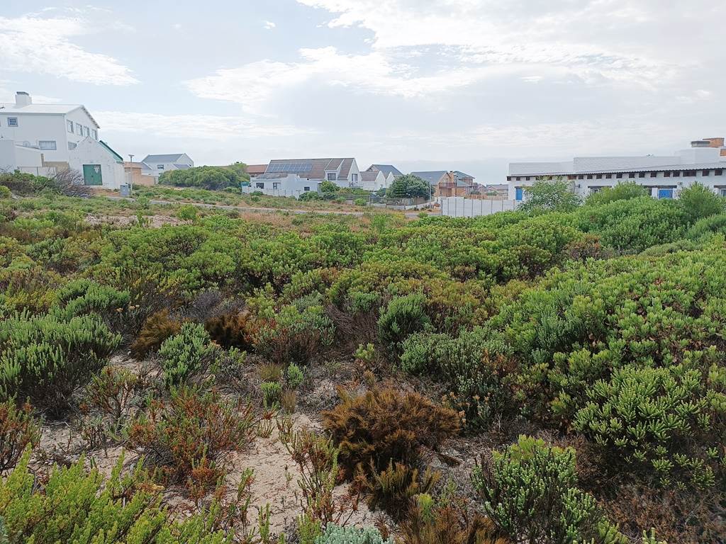 851 m² Land available in Struisbaai photo number 1