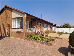3 Bed House in Tedstoneville
