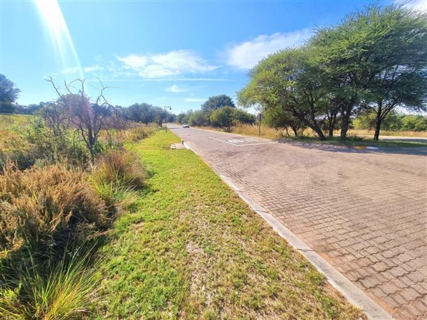 999 m² Land available in Koro Creek Golf Estate