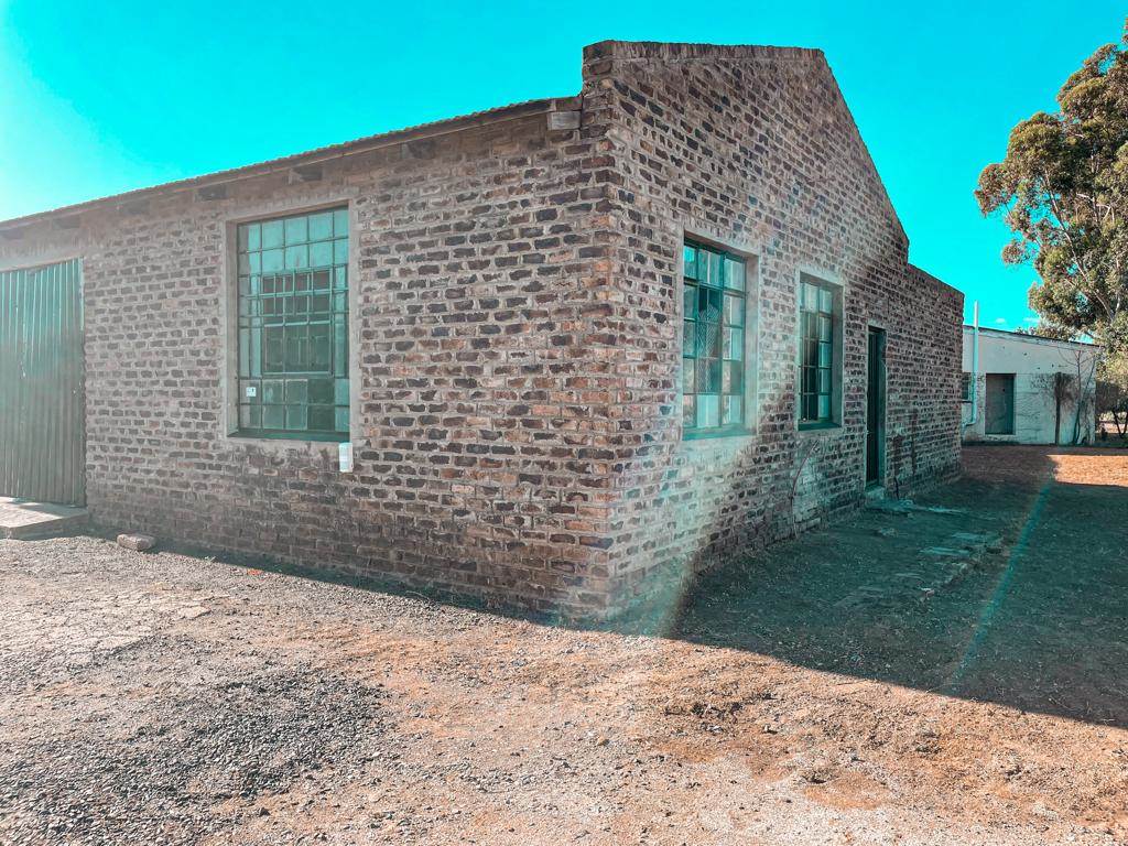 343  m² Commercial space in Graaff Reinet photo number 18