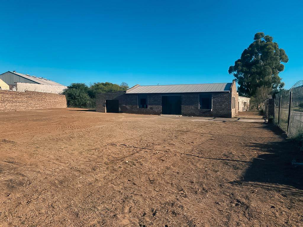 343  m² Commercial space in Graaff Reinet photo number 6