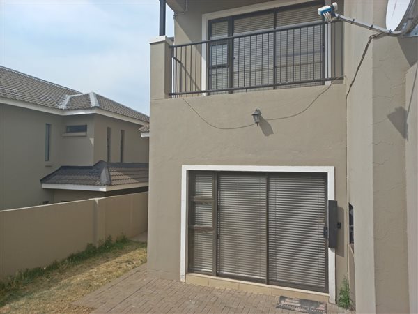 3 Bed Townhouse in Shellyvale