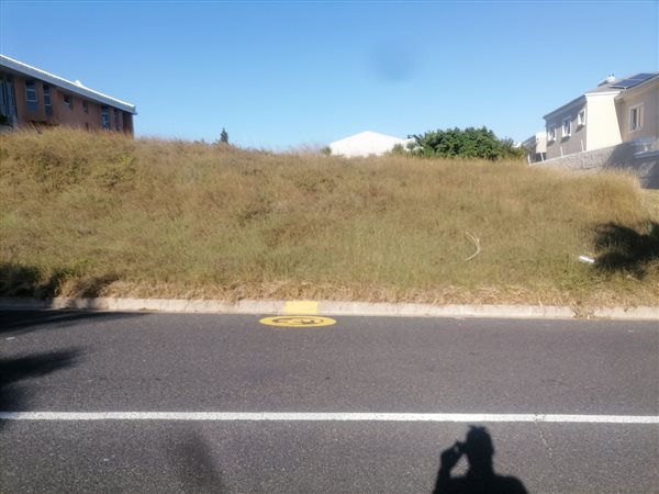 779 m² Land available in Flamingo Vlei