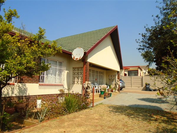 4 Bed House