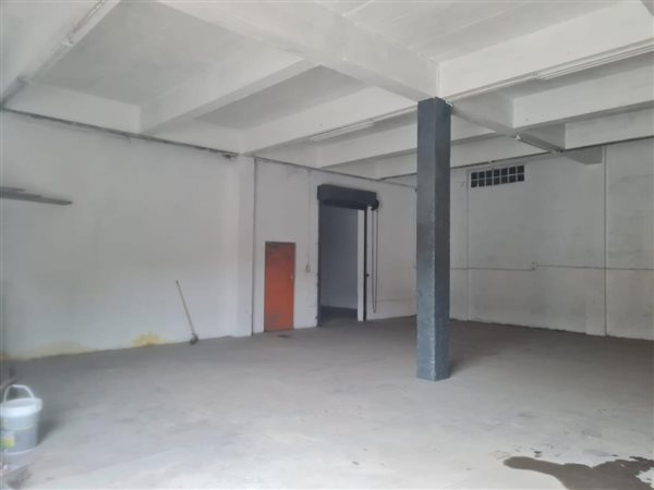 550  m² Commercial space