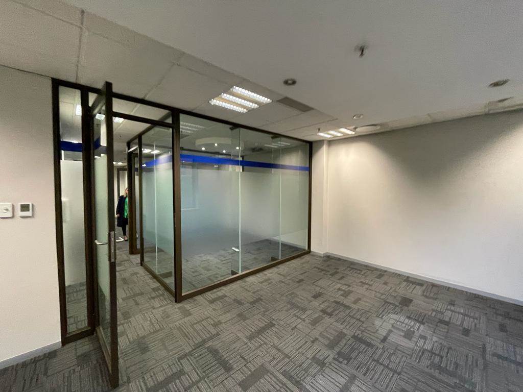 296  m² Commercial space in Melrose Arch photo number 1