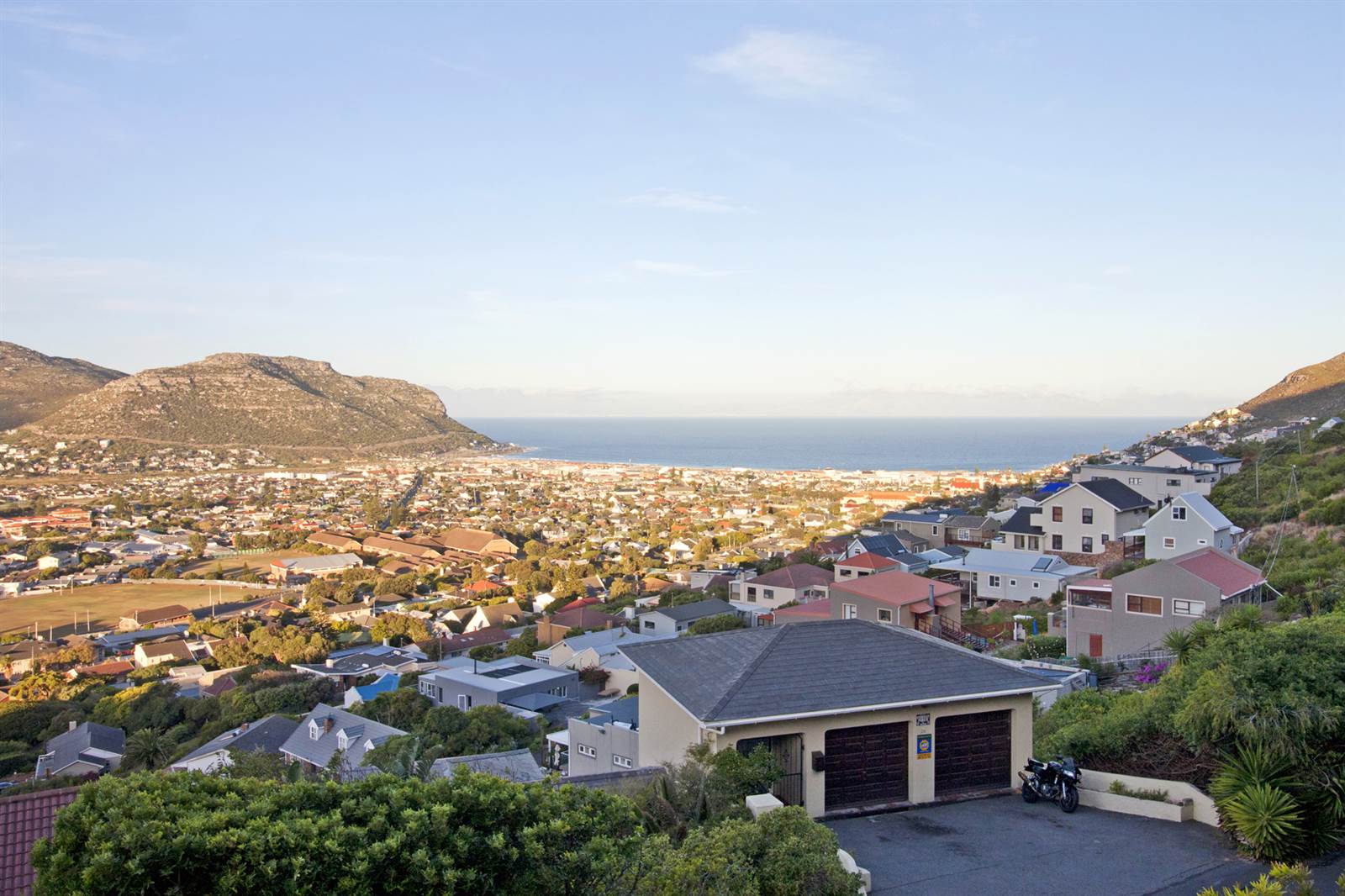 3 Bed Apartment in Fish Hoek photo number 16