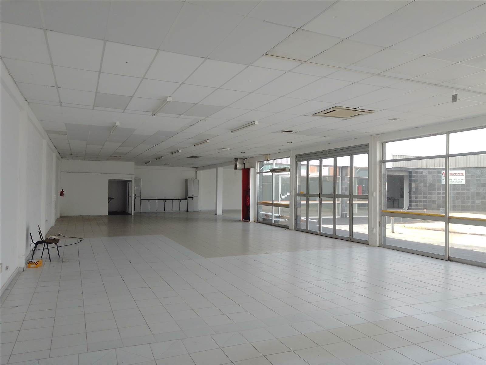 398  m² Commercial space in Pinetown Central photo number 4