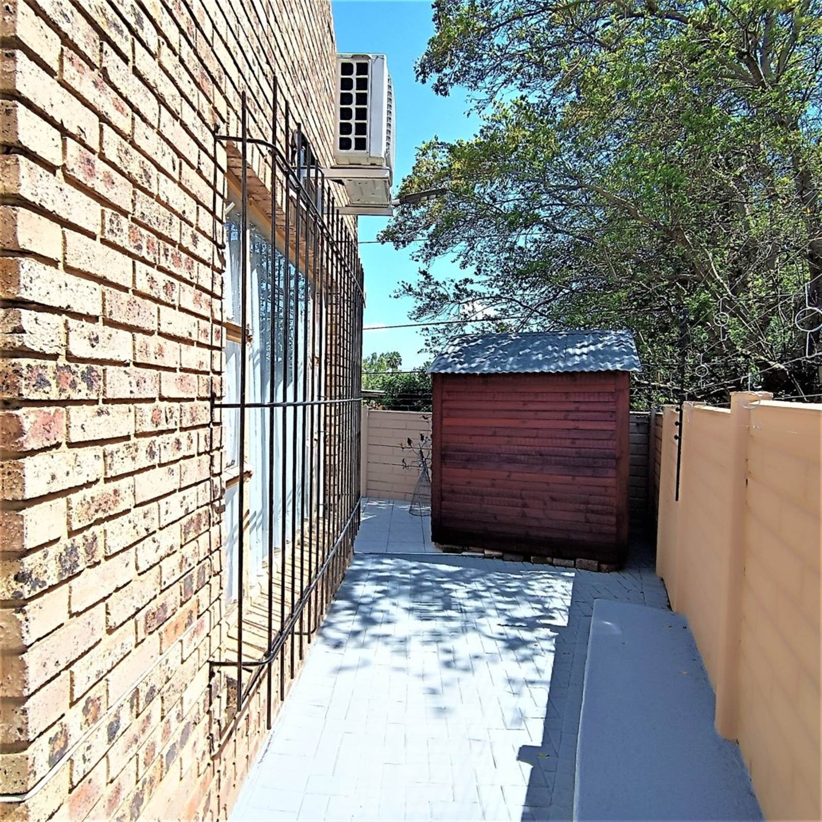 2 Bed Townhouse in Parys photo number 22