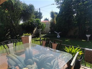 3 Bed House in Fishers Hill
