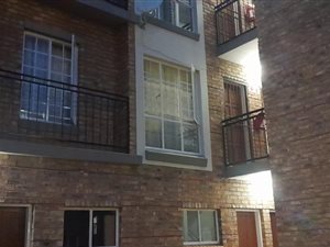 Bachelor apartment in Newmark Estate