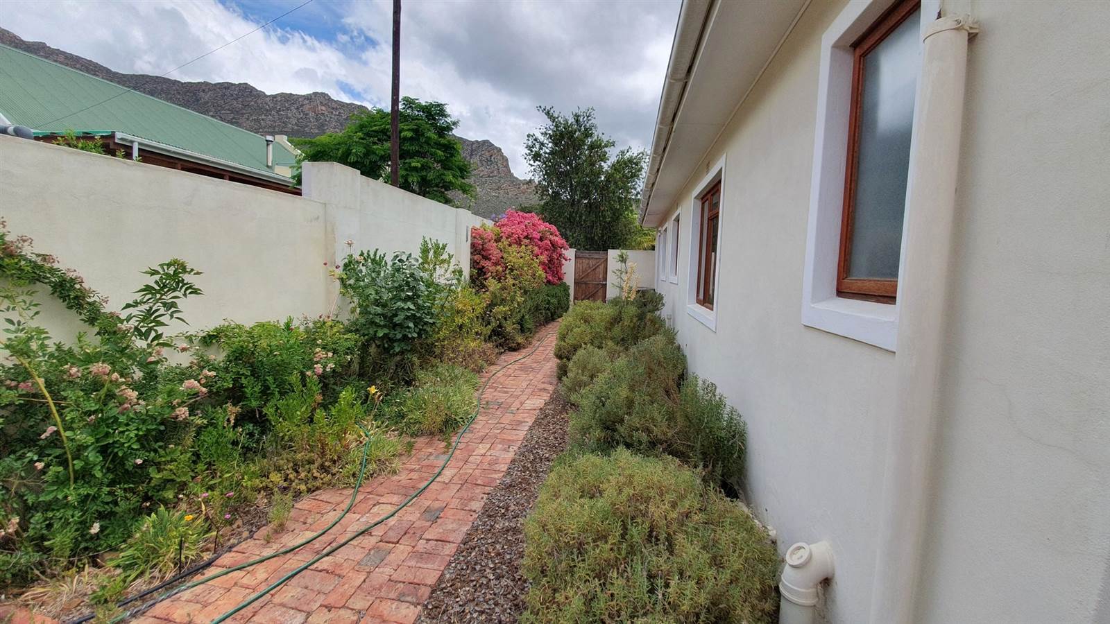 3 Bed House in Montagu photo number 22