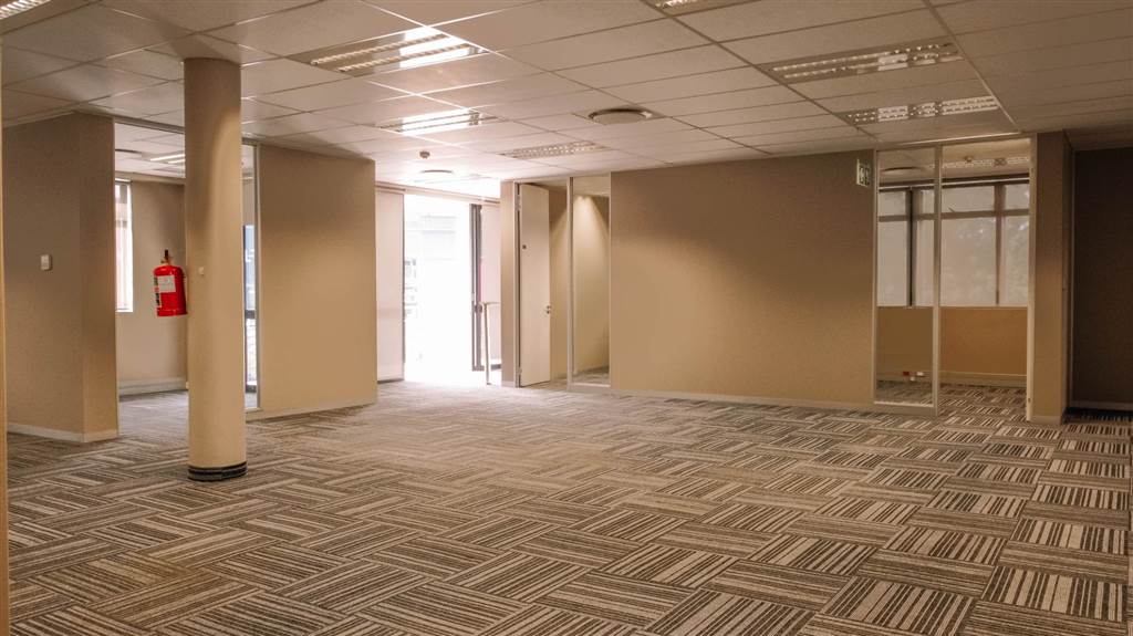 304  m² Office Space in Cascades photo number 8