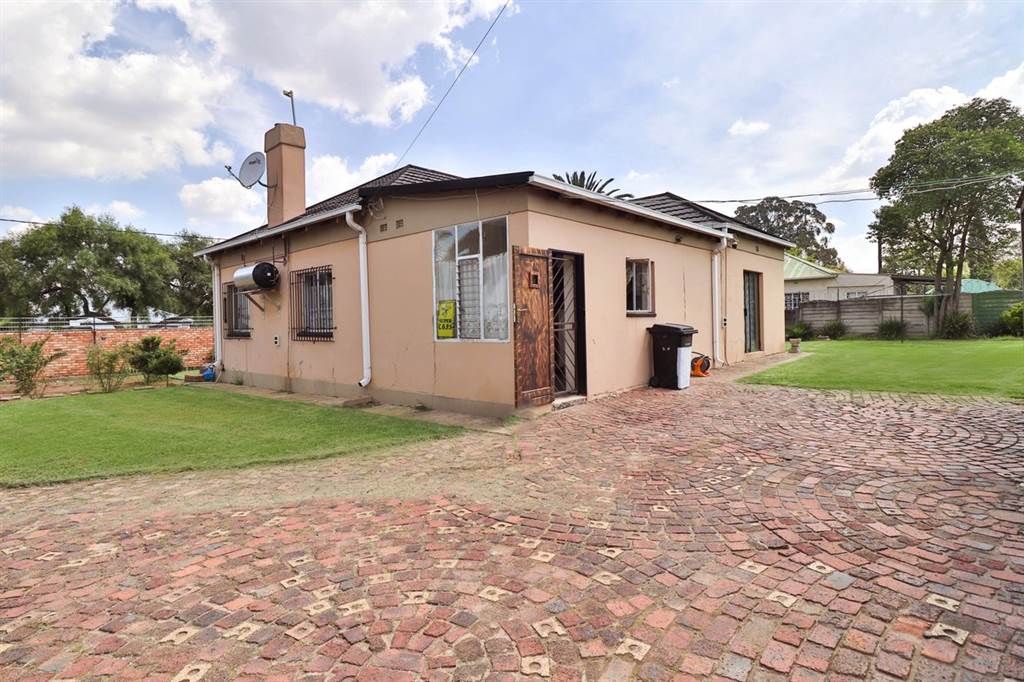 3 Bed House in Northmead photo number 19