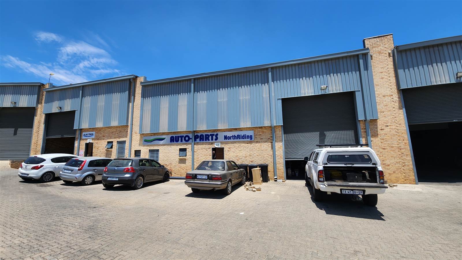 782  m² Industrial space in North Riding photo number 6
