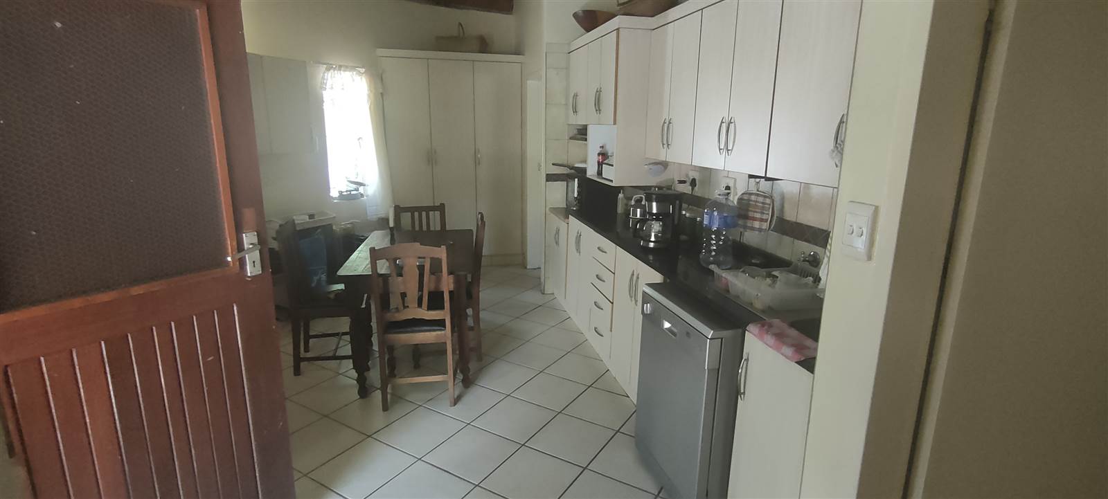 2 Bed House in Mookgophong (Naboomspruit) photo number 4