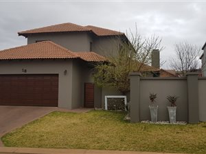 3 Bed House in Midlands Estate