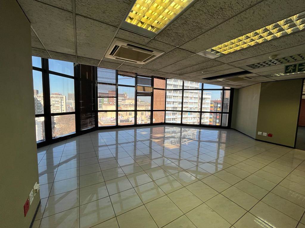6000  m² Commercial space in Braamfontein photo number 3