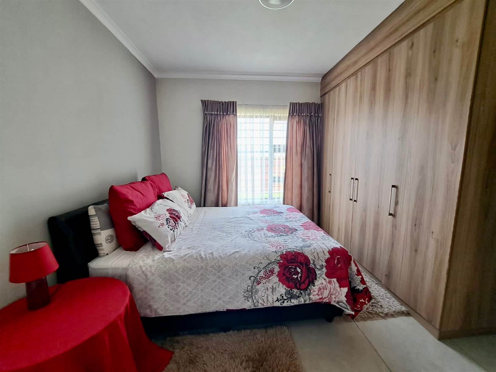 2 Bed Apartment in Golden Fields Estate photo number 5