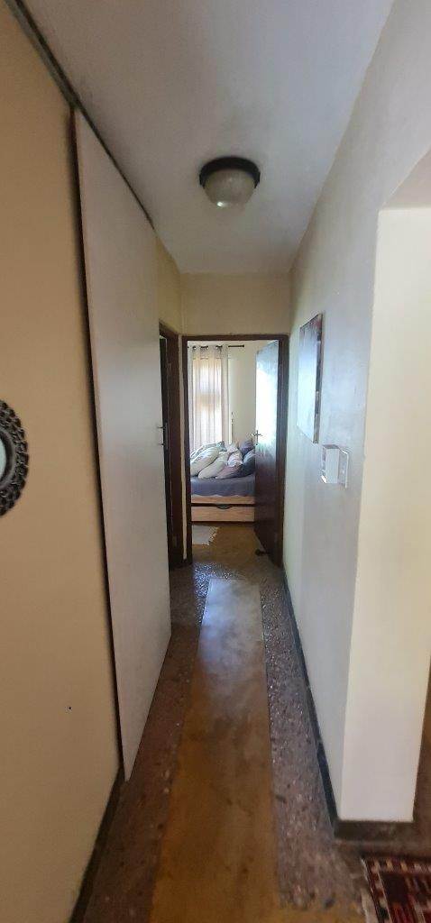 2 Bed Apartment in Hoedspruit photo number 16