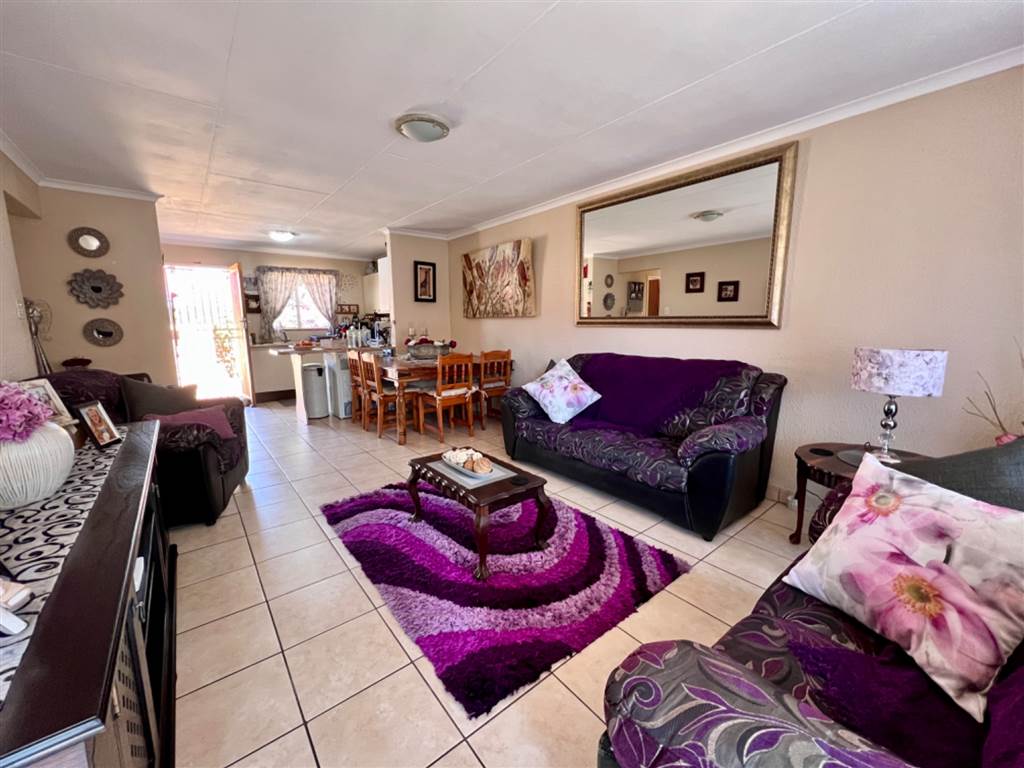 3 Bed Townhouse to rent in Rant en Dal RR4153431 Private Property