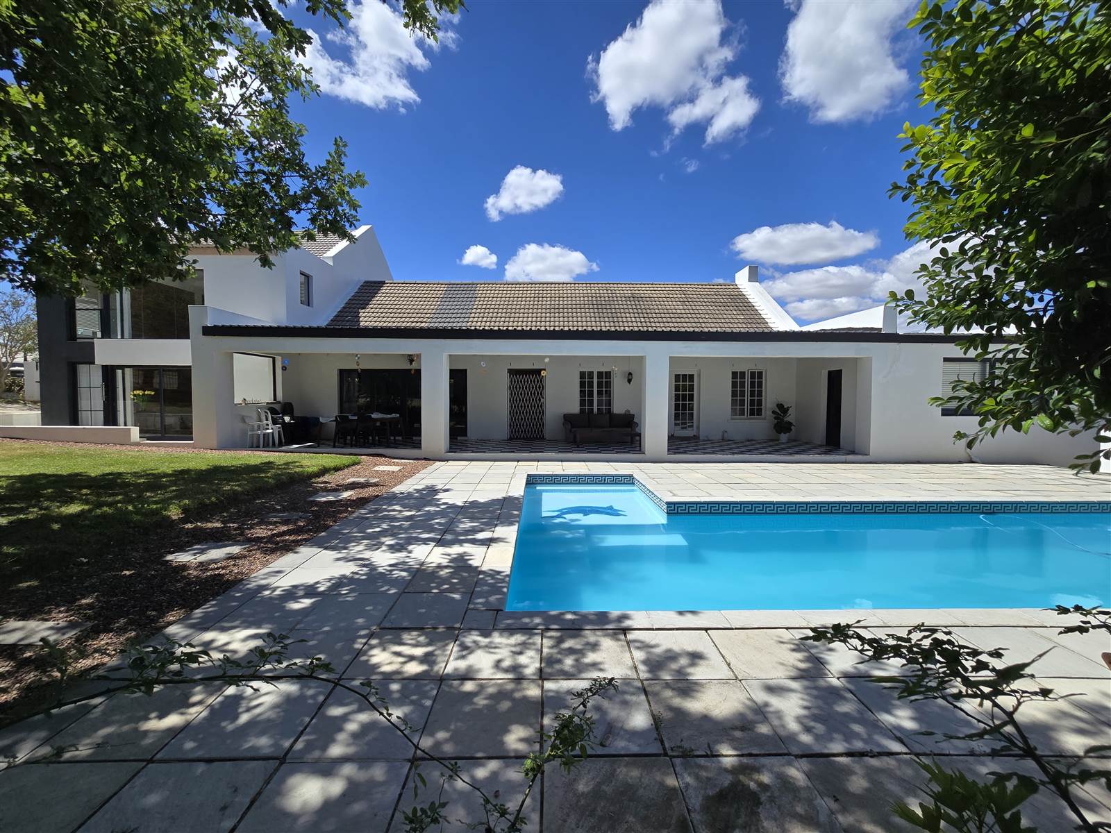 7 Bed House in Swellendam photo number 2