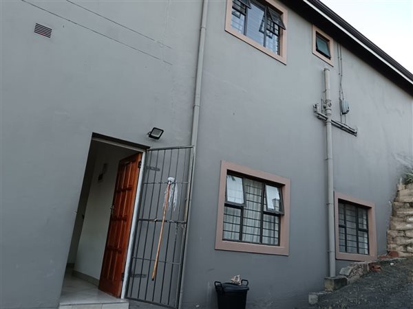 3 Bedroom Apartment 3 Bedroom Apartment