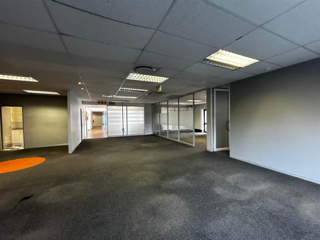 500  m² Commercial space in Blackheath photo number 9