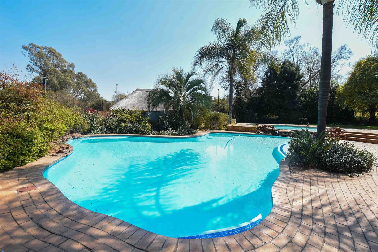 2 Bed Apartment in Jukskei Park photo number 15
