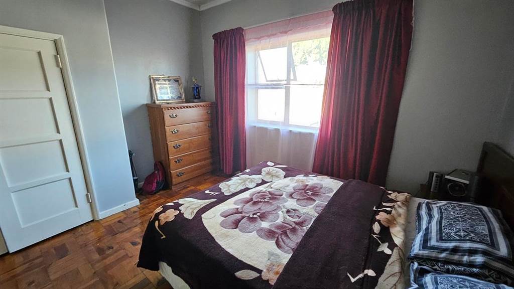 4 Bed House in Rondebosch East photo number 18