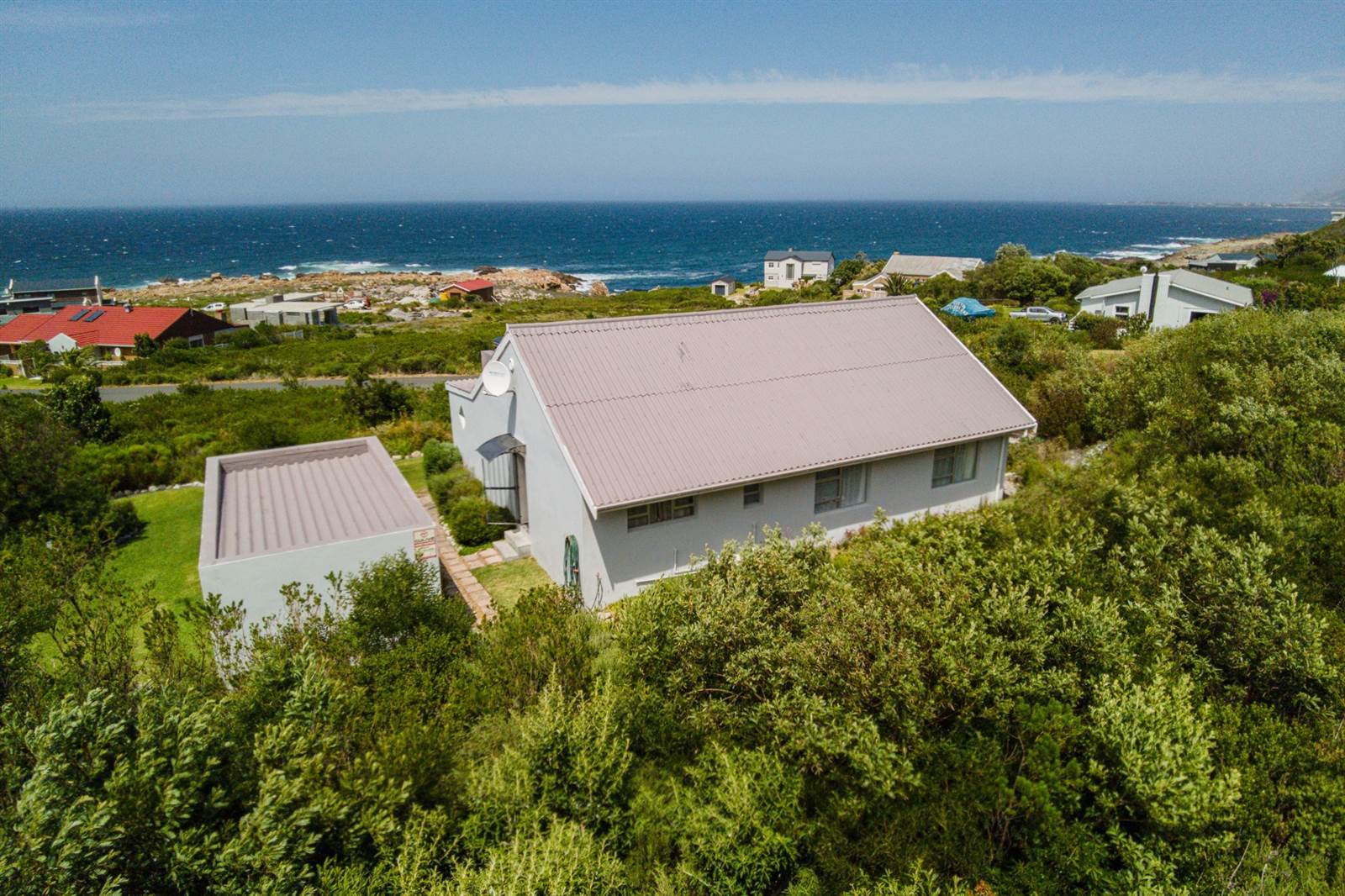 3 Bed House in Bettys Bay photo number 23