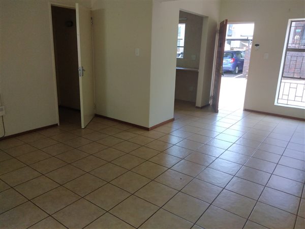 2 Bedroom Duplex 2 Bedroom Duplex