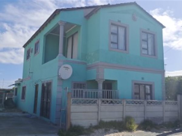 5 Bed House in Nyanga