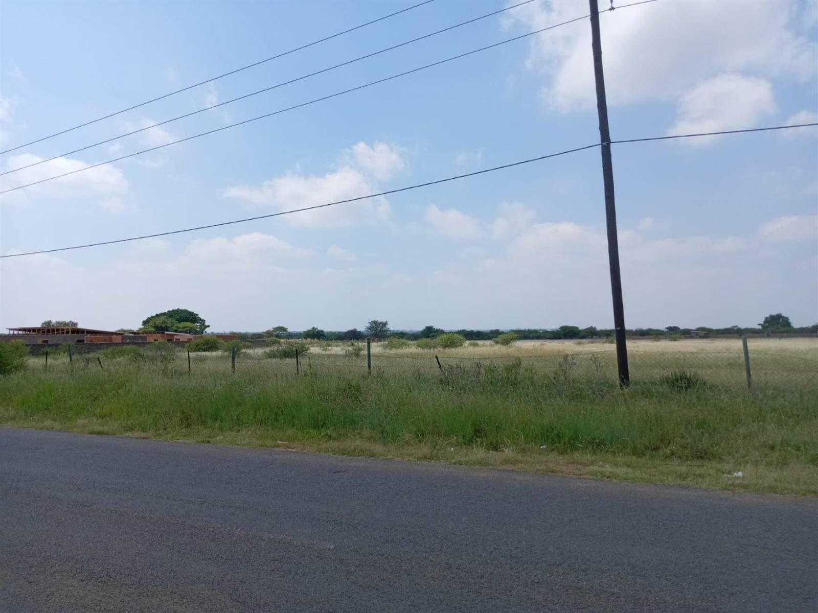 1600 m² Land available in Hammanskraal photo number 2
