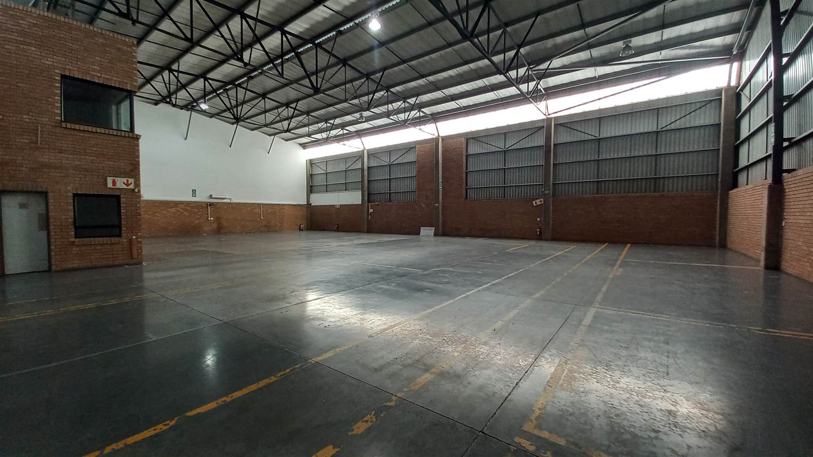 790  m² Industrial space in Jet Park photo number 13