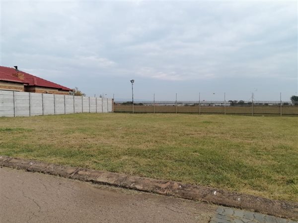 527 m² Land 527 m² Land