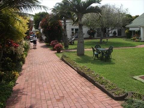 1 Bed Apartment in Scottburgh Central photo number 1