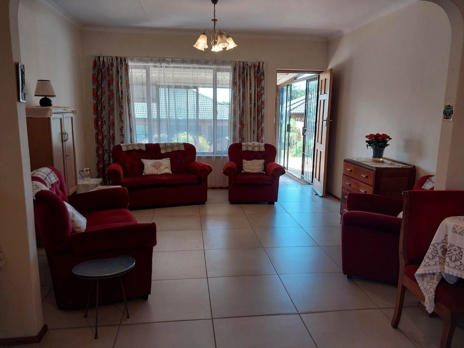 2 Bed Simplex in Howick photo number 4