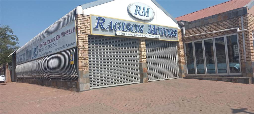 400  m² Commercial space in Rustenburg Central photo number 4